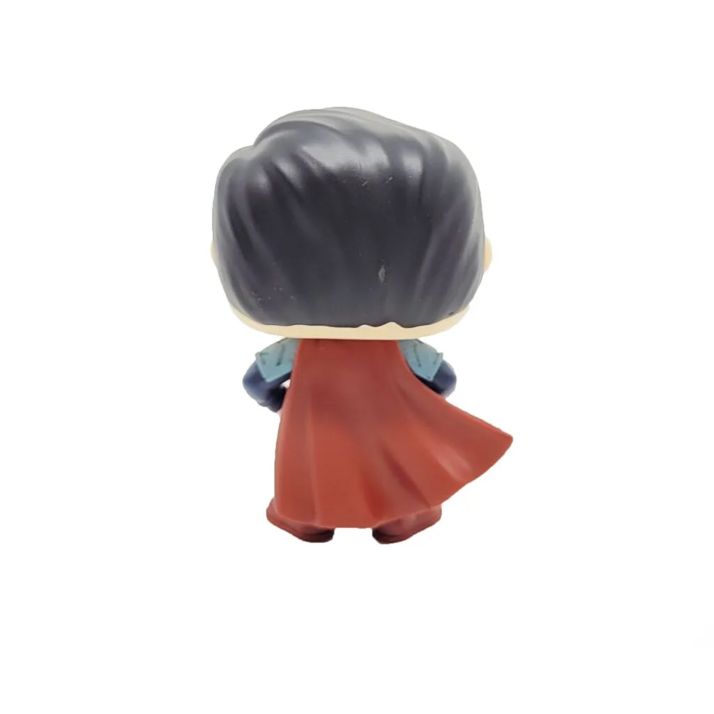 Funko Pop! Superman (Super-Homem) - 402 / DC Heroes - Imagem 5
