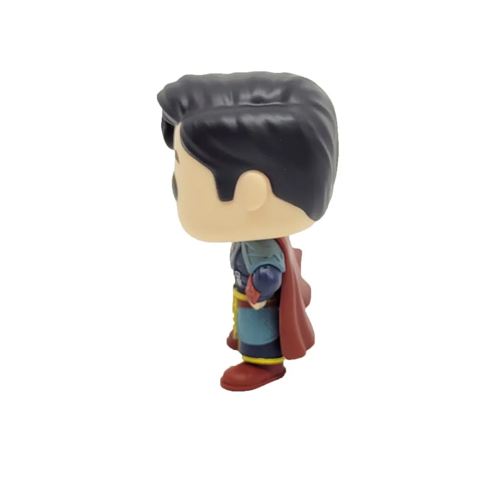Funko Pop! Superman (Super-Homem) - 402 / DC Heroes - Imagem 4