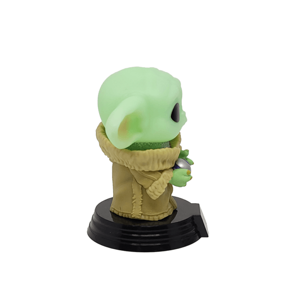 Funko Pop! Baby Yoda (Grogu) With Armor - com armadura - 584 / Star Wars - Imagem 3